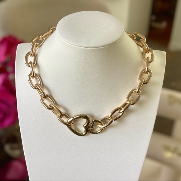 - 🌸Chunky Chainlink  Choker Necklace SilverTone - Picture 4 of 9